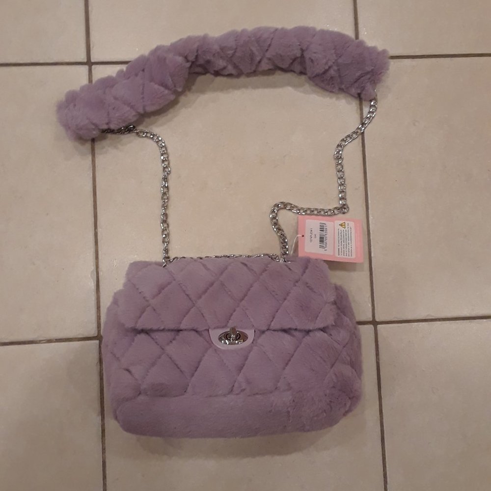 FAUX FUR LAVENDER PURSE